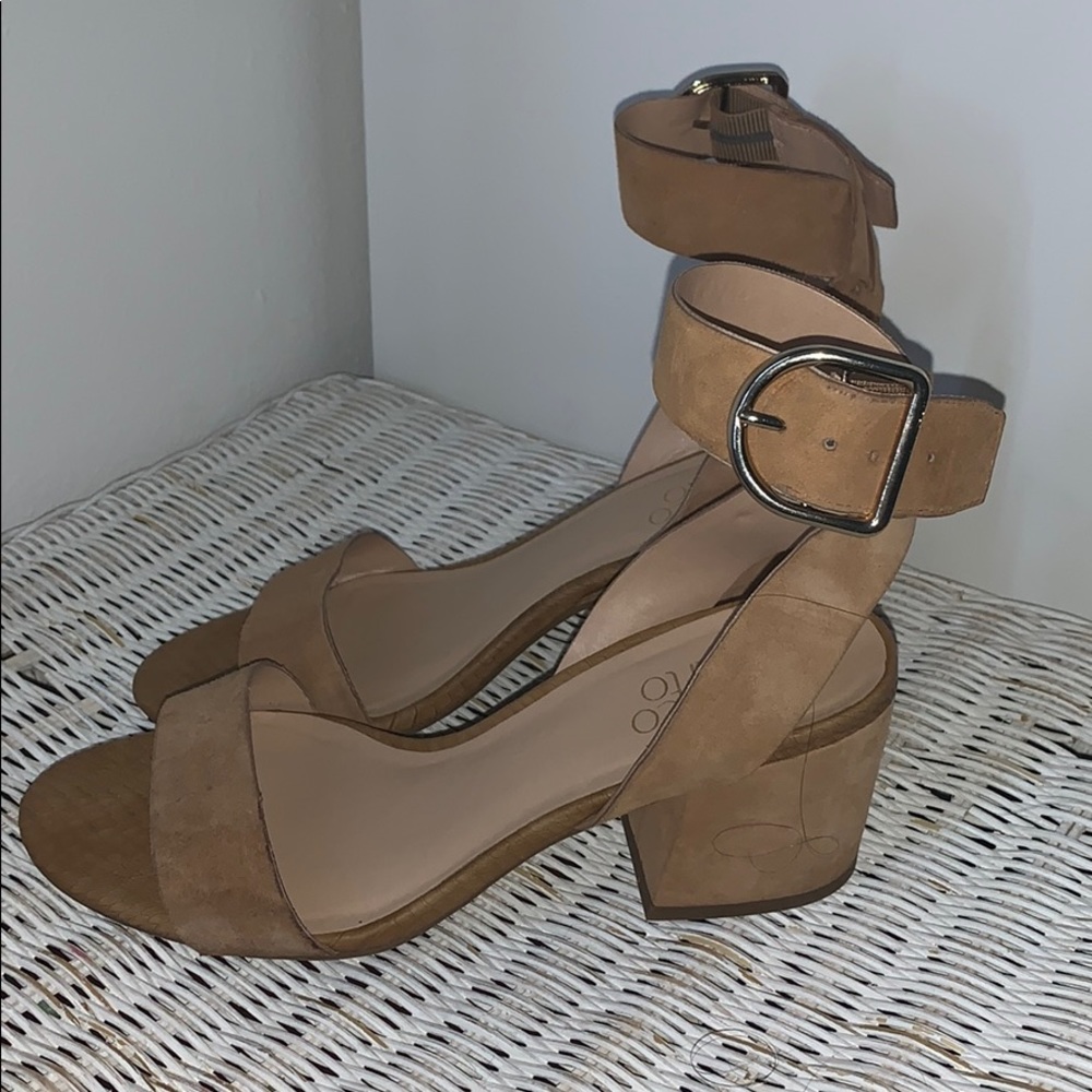 Tan heels:worn twice taken very good care of